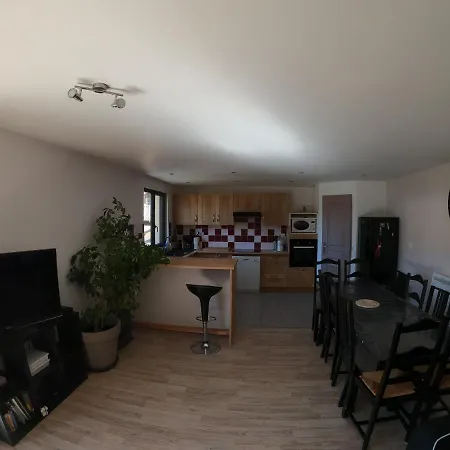 Holiday home Maison Neuve Proche De Barcelonnette Jausiers