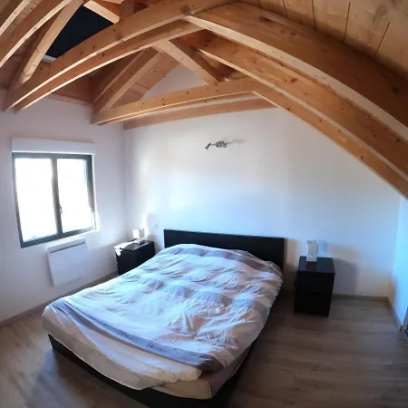 Maison Neuve Proche De Barcelonnette