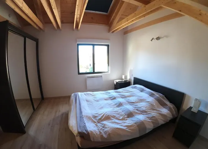 Hébergement de vacances Maison Neuve Proche De Barcelonnette Jausiers